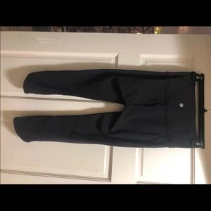 lululemon black crop leggings